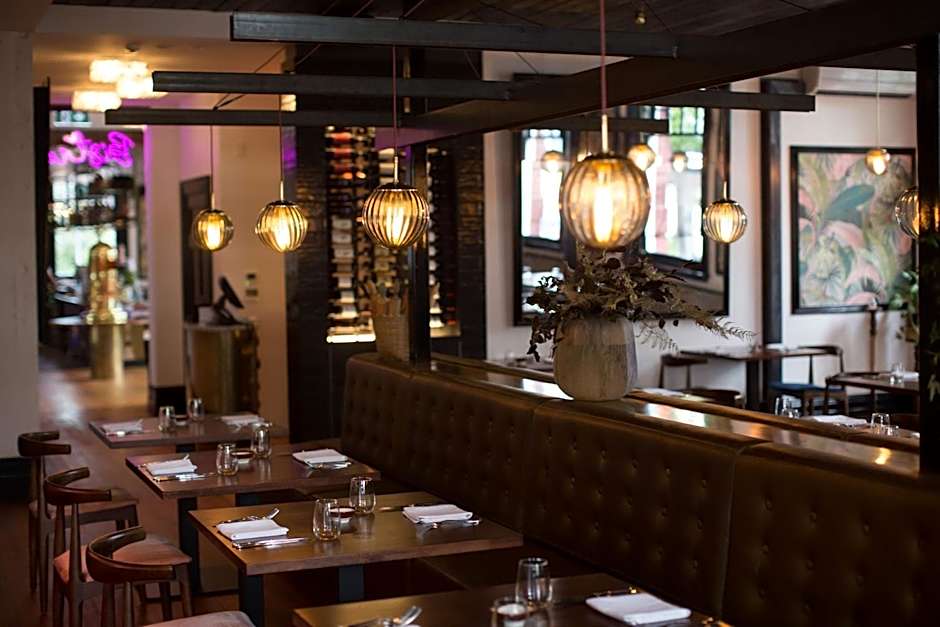 Clarence Boutique Hotel