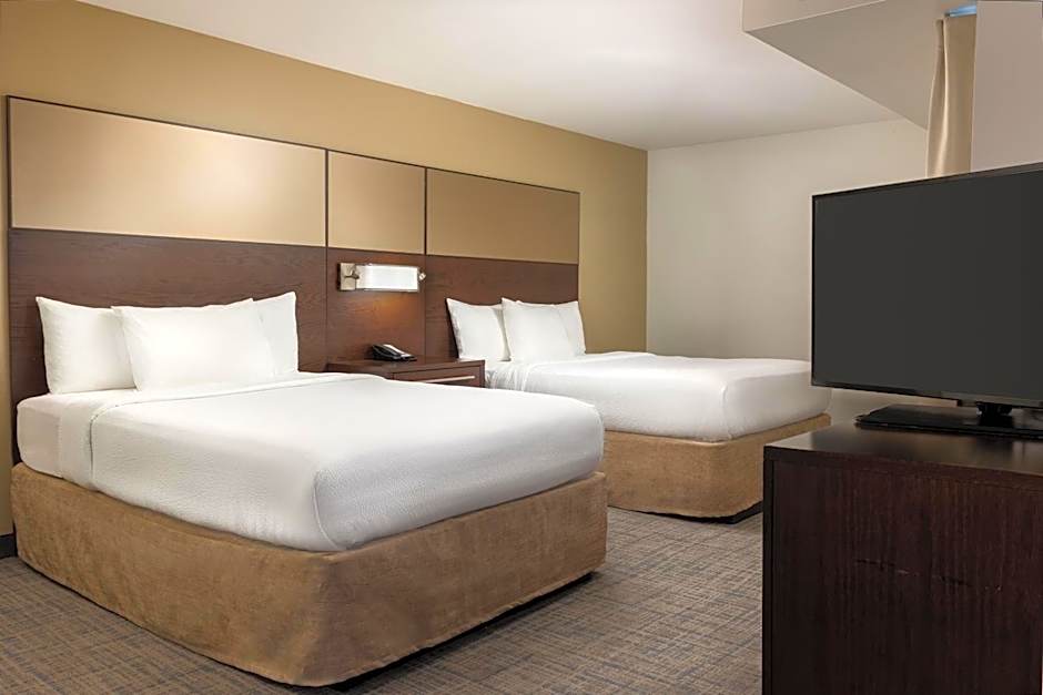 Residence Inn by Marriott Kansas City at the Legends