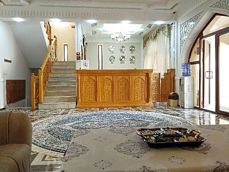 Orom Hotel