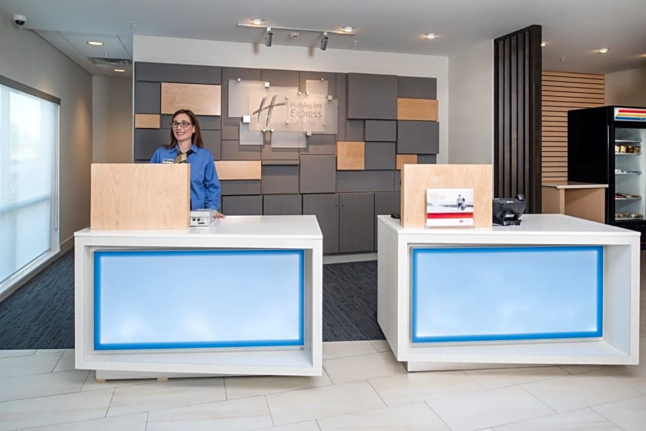 Holiday Inn Express & Suites Ruston By IHG