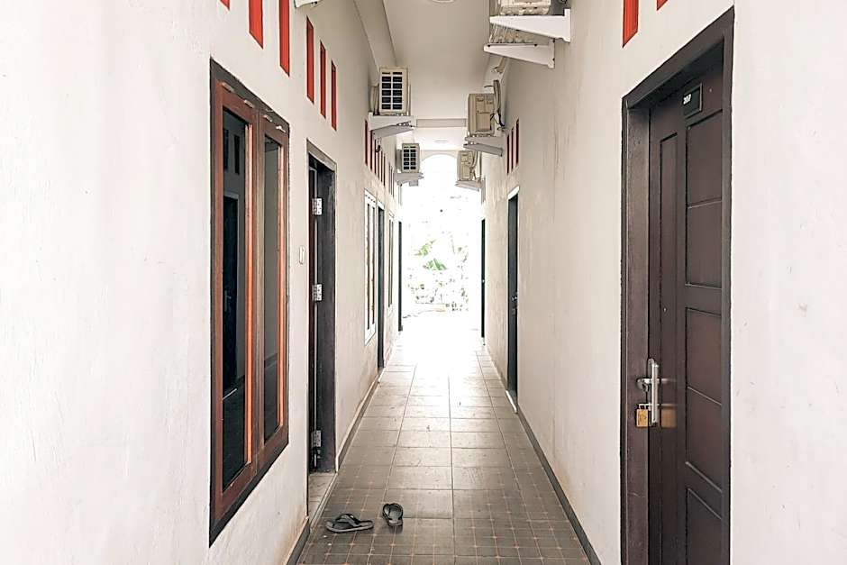 RedDoorz Syariah at Naufal Residence Sarolangun