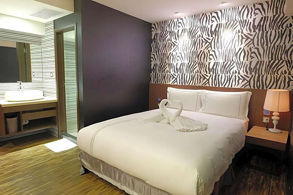 Talmud Hotel Yizhong