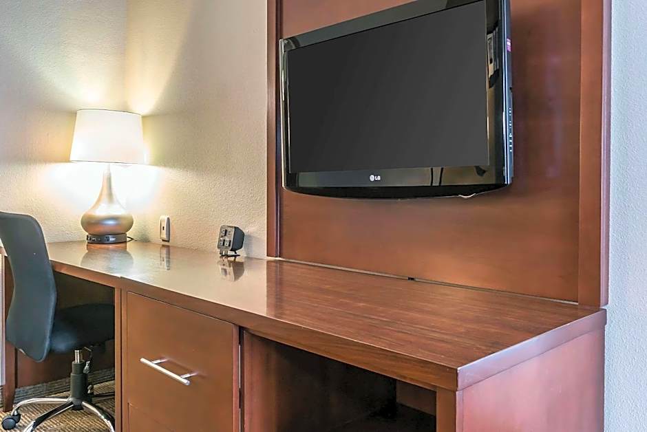 Comfort Suites Springfield I-70