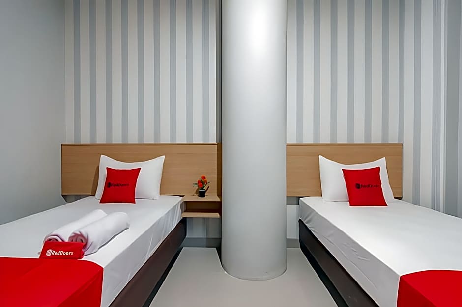 Sans Stay Karapitan Street