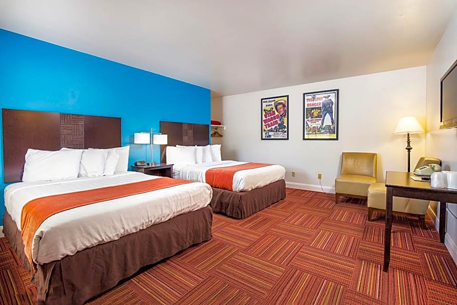 Photo 1 of 6 of Deluxe 2 Queen Beds