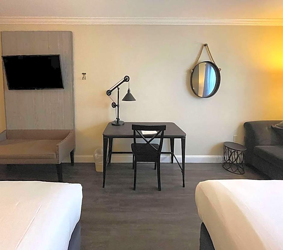 The Century House, Ascend Hotel Collection