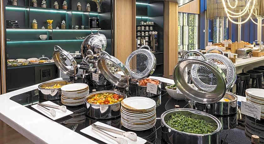 Novotel Living Almaty Jetisu