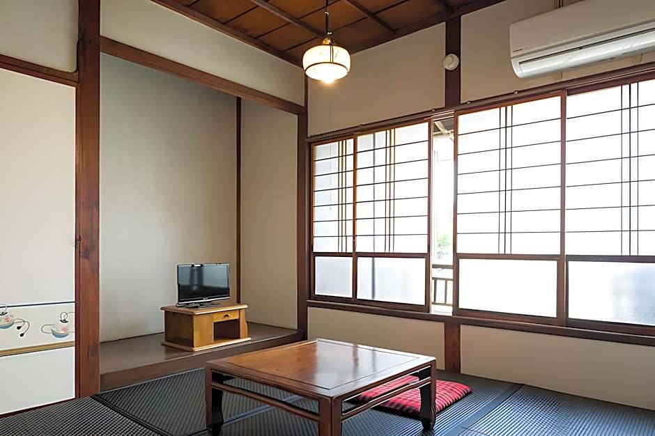 Foto 1 av 2 av Ni Japanese Style Room with Shared Bathroom