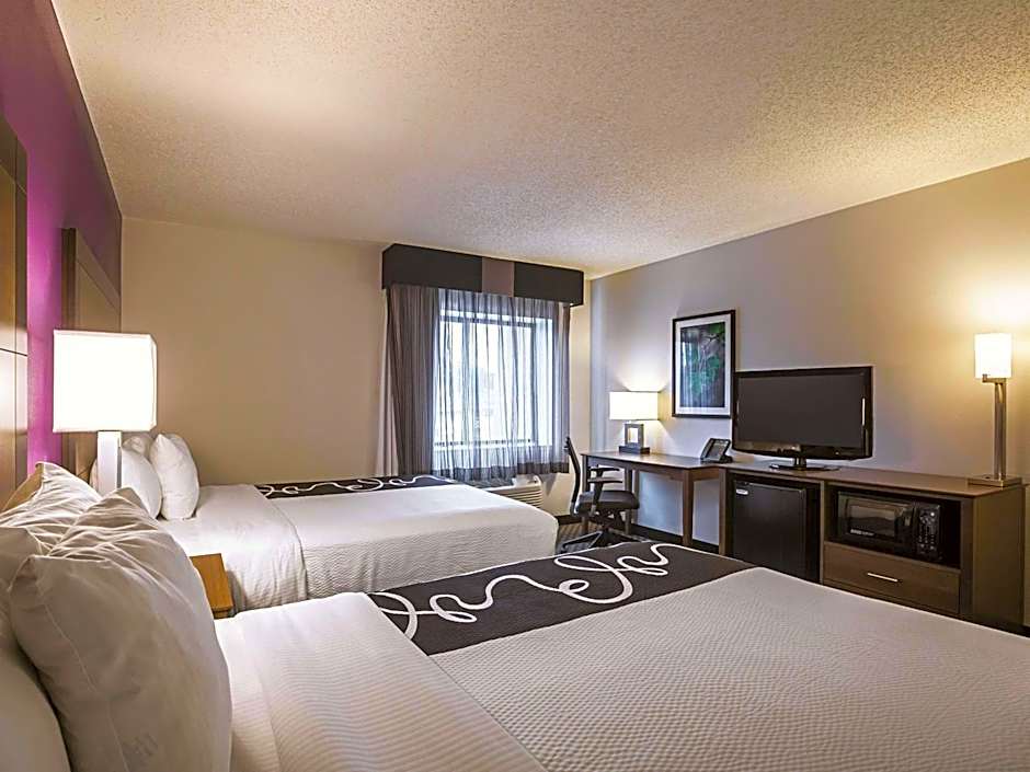 La Quinta Inn & Suites by Wyndham Atlanta Midtown - Buckhead