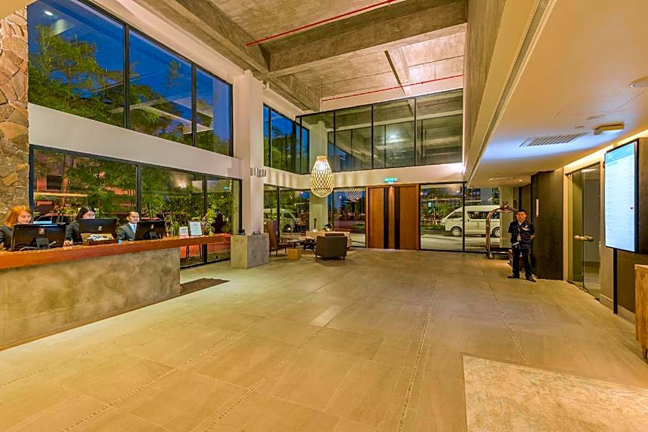 Jinhold Hotel & Serviced Apartment