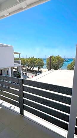 Double Room with Balcony and Sea View