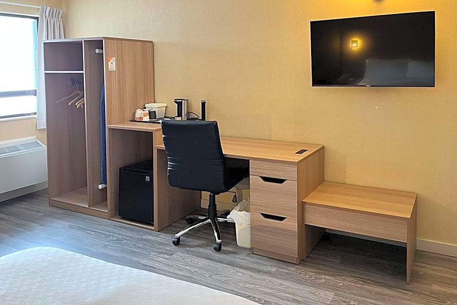 Econo Lodge Quebec Airport