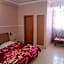 Hotel Queen