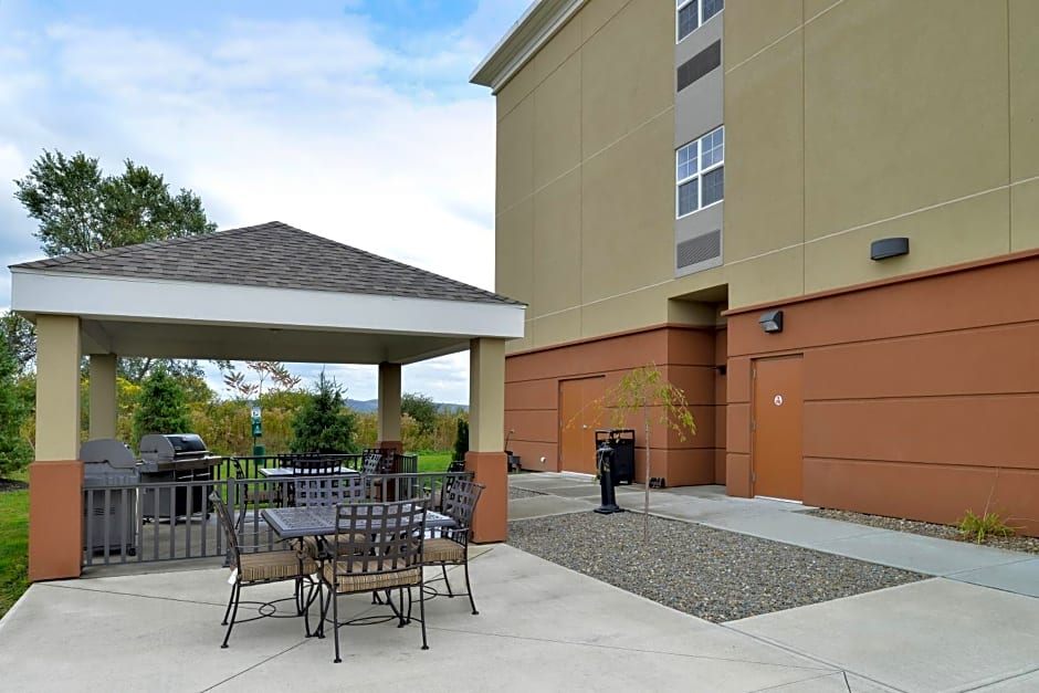 Candlewood Suites Elmira Horseheads