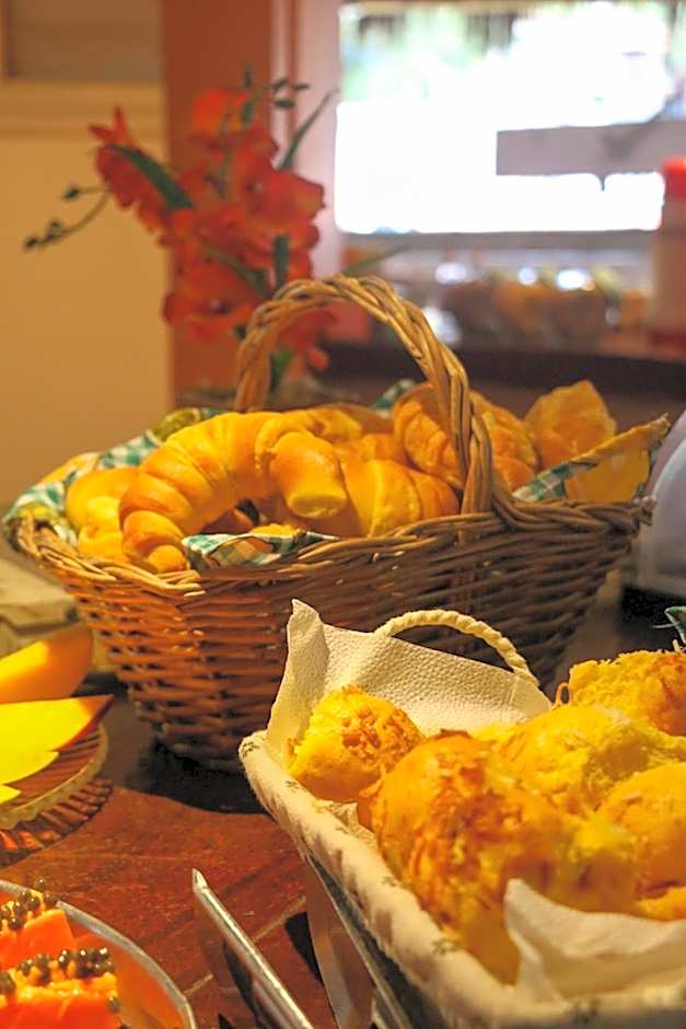 Tarumã Búzios Hotel