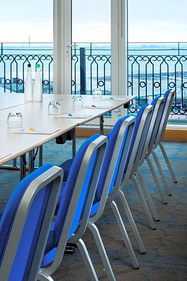 Park Inn by Radisson Palace