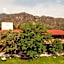 Paradise Hotel Boutique & Lounge