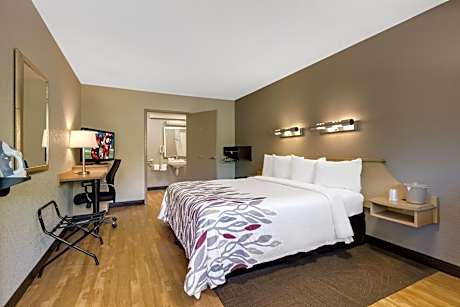 Superior King Room Disability Access Smoke Free