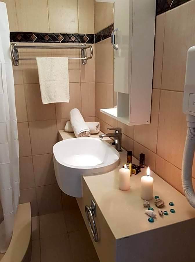 Arginonta Beach Apartments