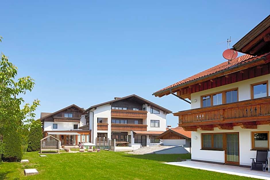 Maximilian Appartements