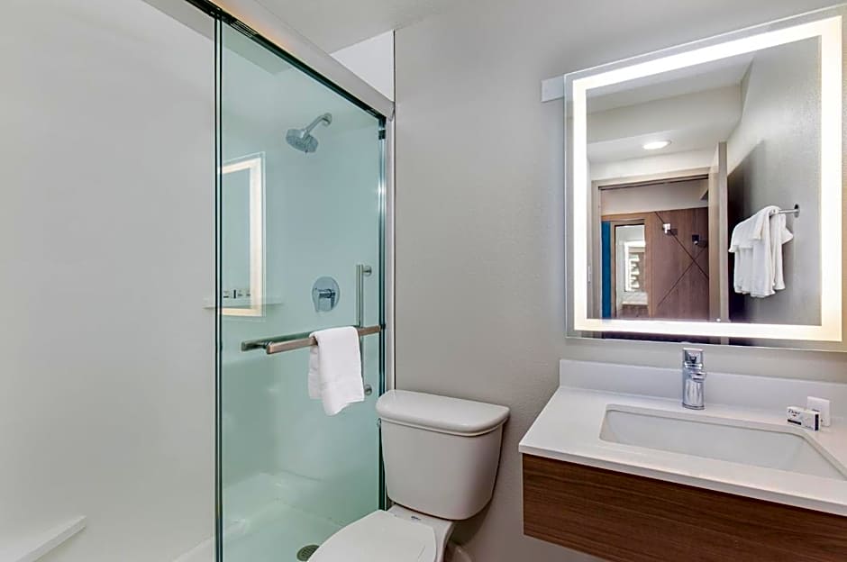 Holiday Inn Express Atlanta Airport - North By IHG