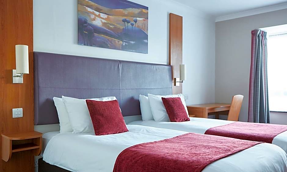 Wheatsheaf by Chef & Brewer Collection