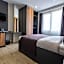FLY POINT AIRPORT HOTEL