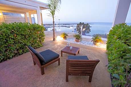 Superior Double Room with Terrace and Sea view