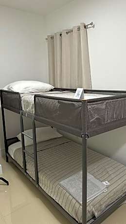 Bed in 4-Bed Mixed Dormitory Room