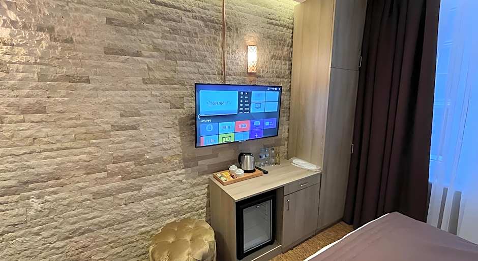 Weingart Seaside Hotel