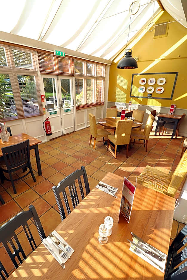 Premier Inn London Croydon South (A212)