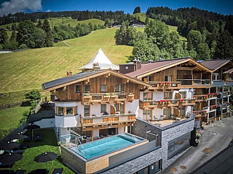 Hotel Astrid inklusive JokerCard & Pool