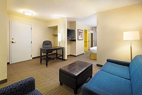 Standard King Room - Communications Accessible