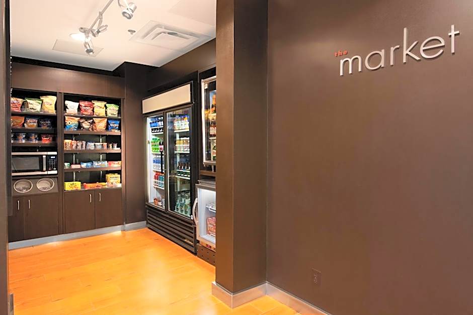 Courtyard by Marriott Dallas Plano Parkway at Preston Road