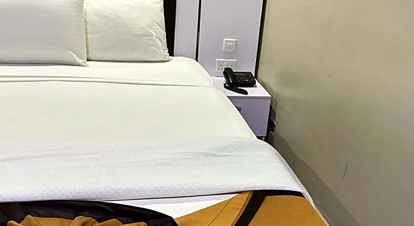 Msquare Hotel GRA