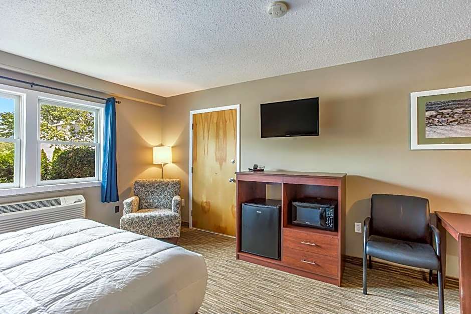 Quality Inn & Suites Gorham White Mountains