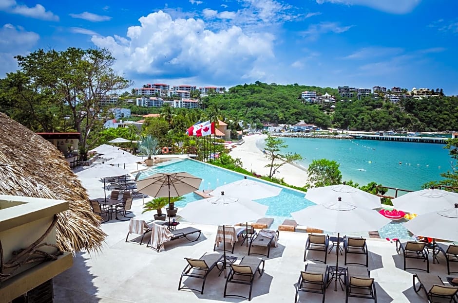 Binniguenda Huatulco & Beach Club