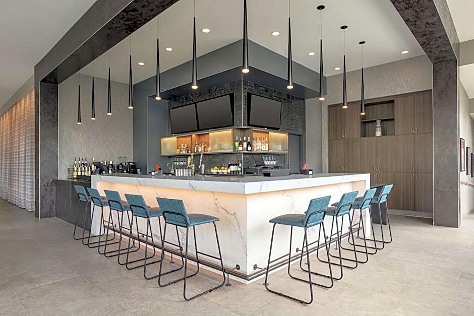 Home2 Suites by Hilton Minneapolis University Area