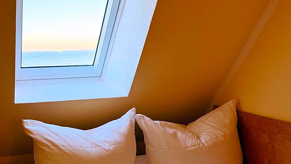 "Sanddorn", Kur- und Ferienhotel, Direkte Strandlage, Fahrstuhl