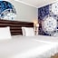 Golden Tulip Hotel Central