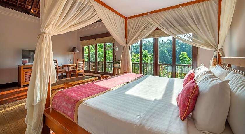 Natura Resort and Spa