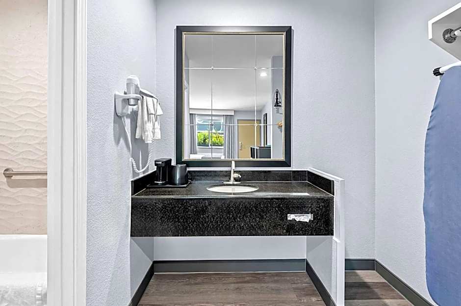 SureStay Hotel by Best Western Buena Park Anaheim