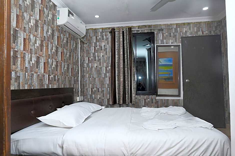 Coco Homes By Myroom – Candolim Beach, KY