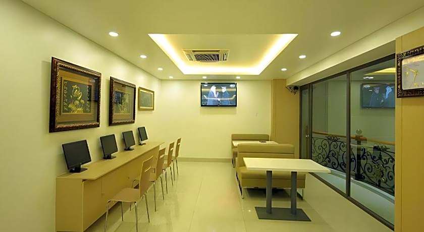 Hung Cuong Hotel