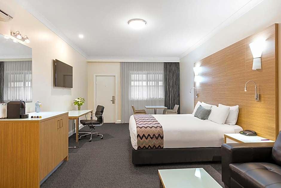 Mercure Goulburn