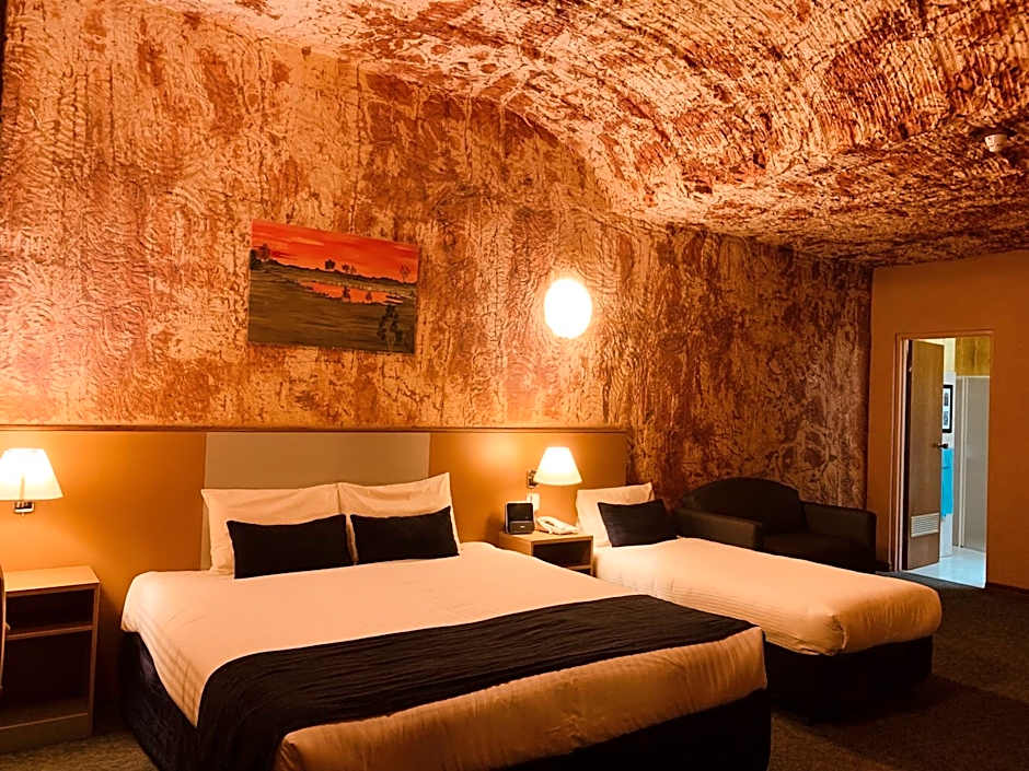 Desert Cave Hotel