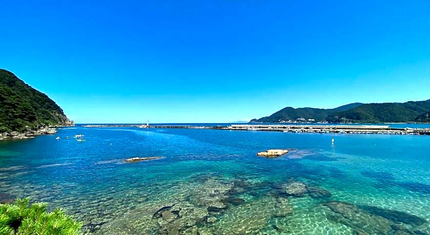Okukinosaki Seaside Hotel
