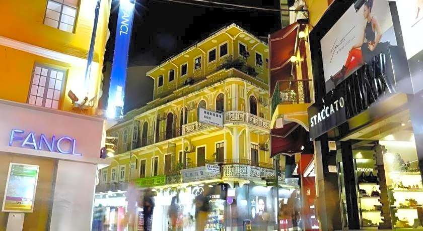 Towns Well Hotel