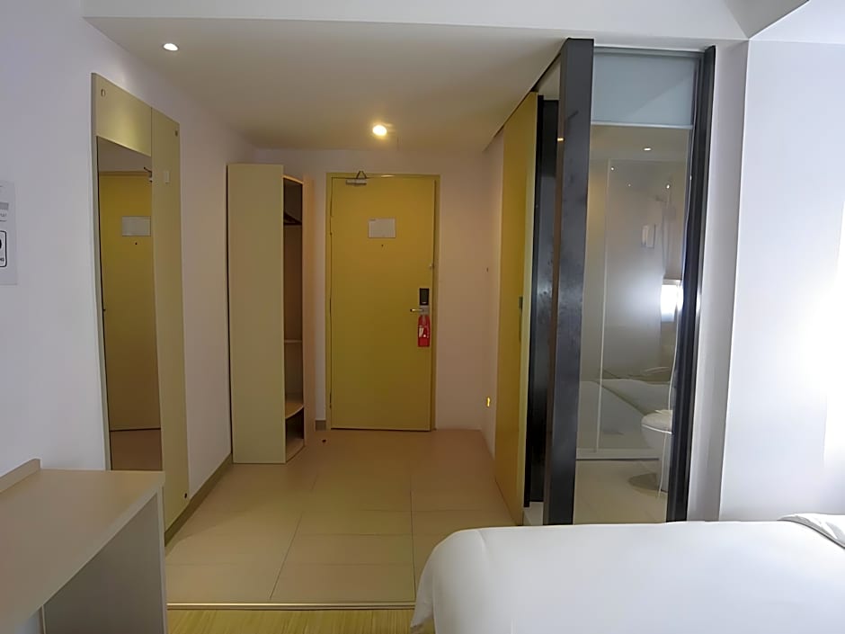 Hotel City Comfort Inn