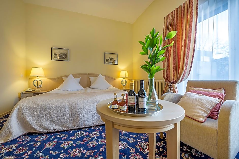 Grata by Centrum Hotels